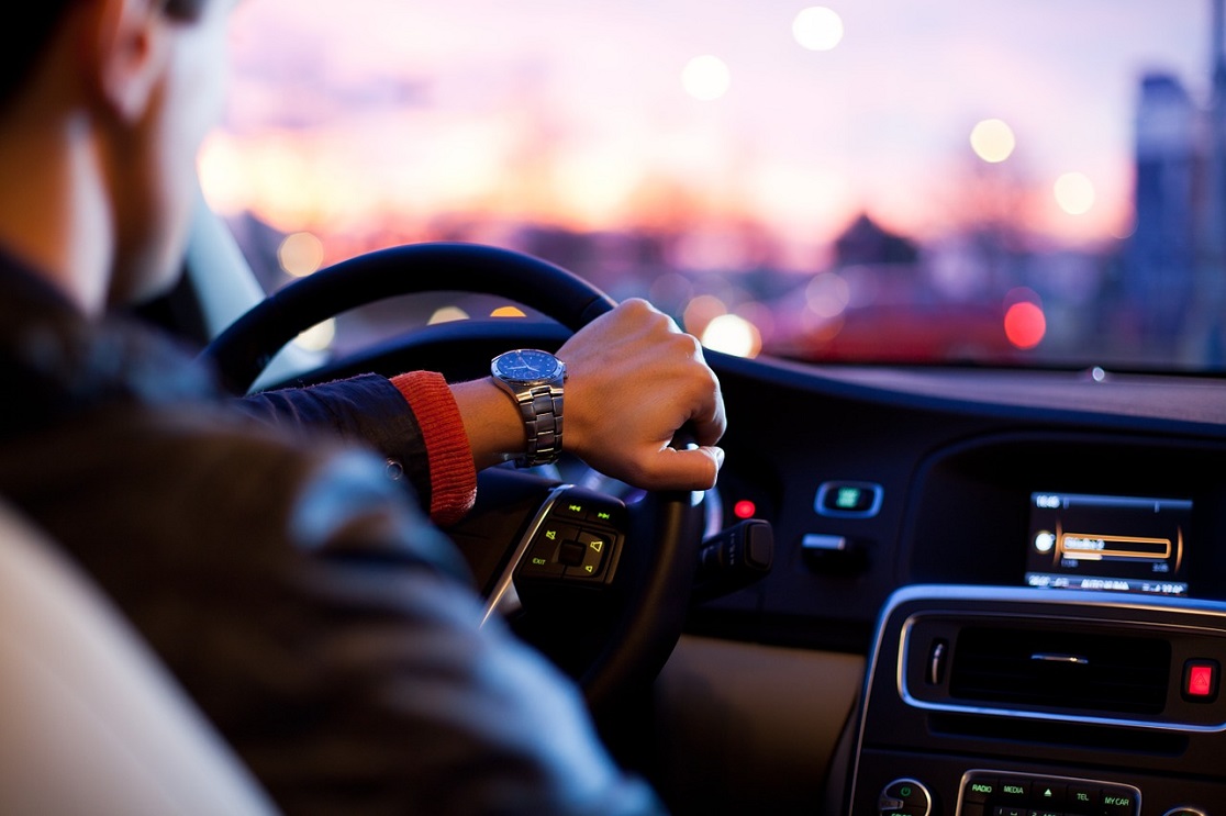 Data and electric driving automotive in new directions in 2017
