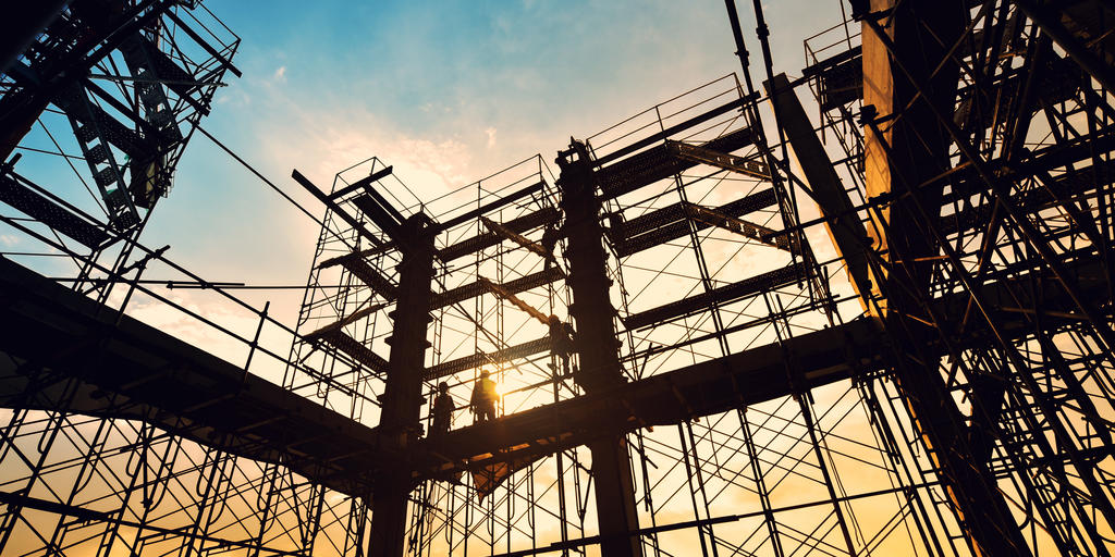 construction finance controller